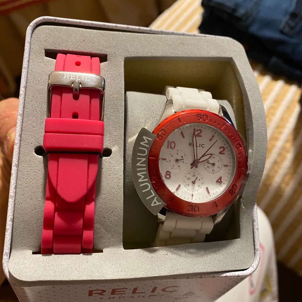 Brand new Relic Watch